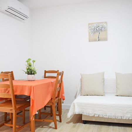 La Arana'S Home: Coqueta Casita Muy Cerca De La Playa Malaga Luaran gambar