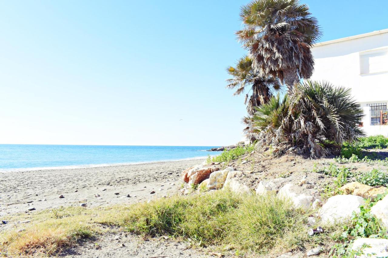 La Arana'S Home: Coqueta Casita Muy Cerca De La Playa Malaga Luaran gambar